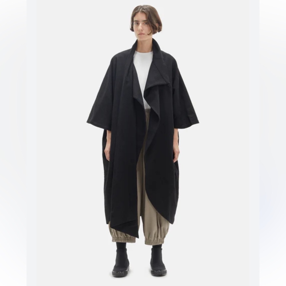 Gemini Saks Fifth Avenue 100% Wool Black One Size